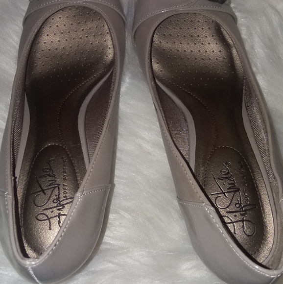 Life stride soft sistem flex size 7. - Picture 4 of 7